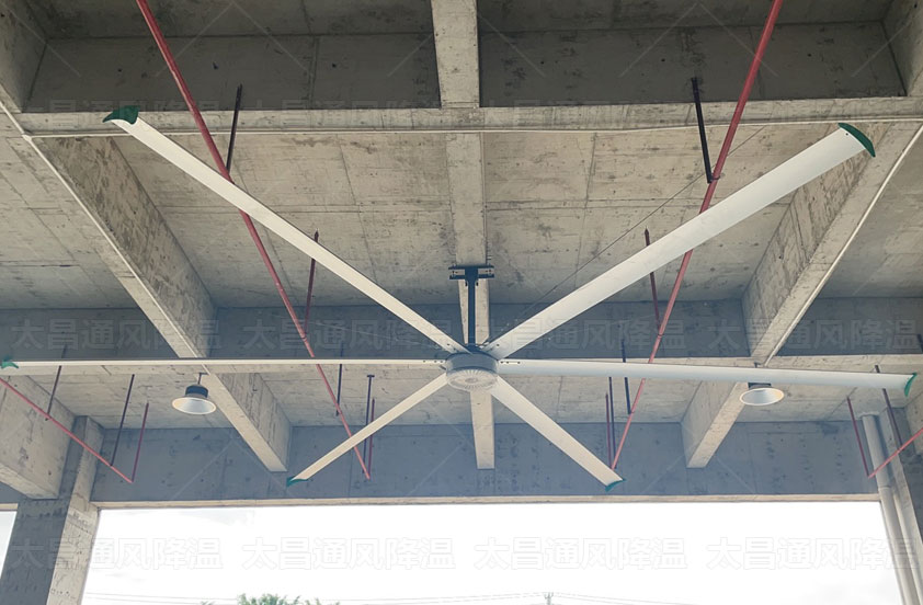 工業(yè)大風扇在機械加工車間使用有什么優(yōu)勢？