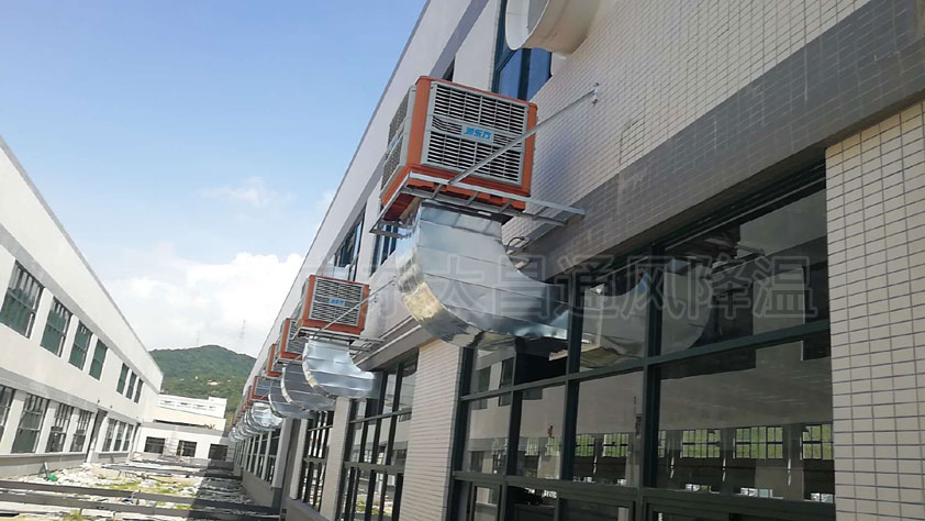 車間降溫都配置安裝節(jié)能環(huán)?？照{(diào)，降溫效果好到爆