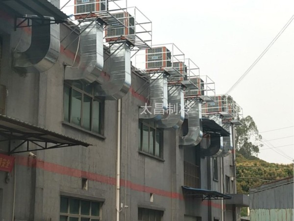 深圳市某打磨車(chē)間環(huán)?？照{(diào)降溫工程