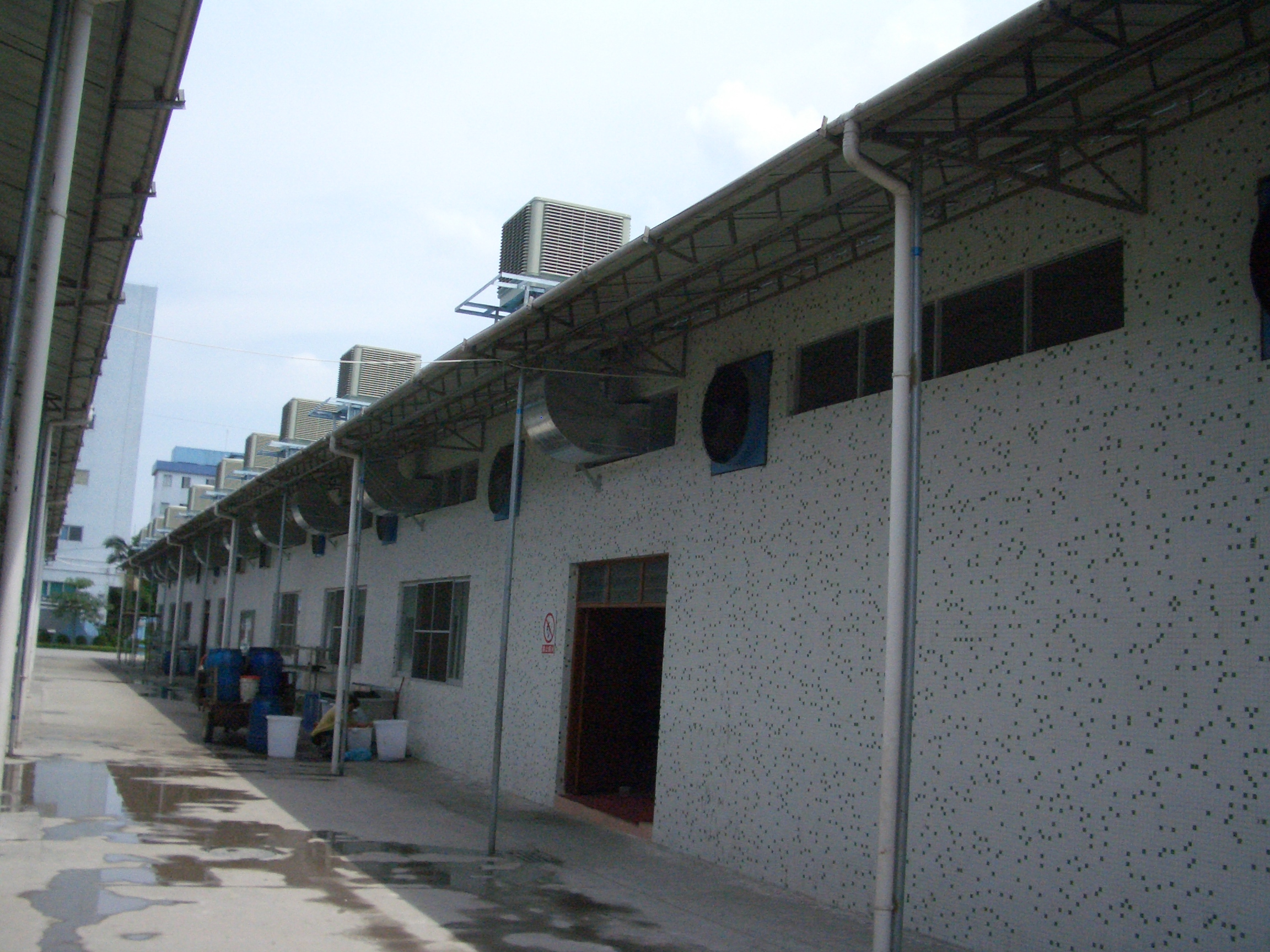 潤東方環(huán)?？照{(diào),環(huán)?？照{(diào)安裝,環(huán)保空調(diào),廠房降溫,鐵皮房降溫